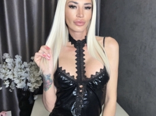 Chantalblue