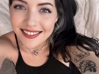 Charlieonixx