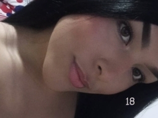 Chloe_jonnes_18