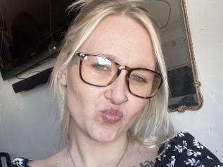 Chloeestarr