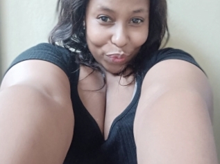 Chubbyqueenbee