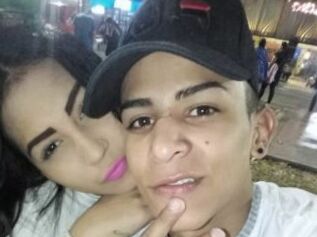 Couplesexycol