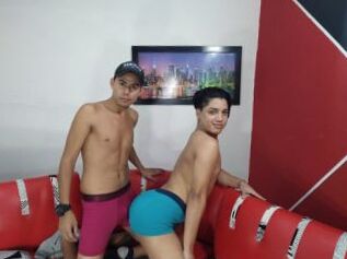 Couplesveryhot