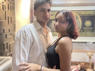 Crisandlaura