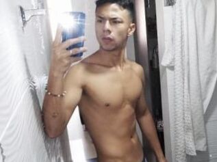 DamianXhot