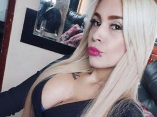 DayanitaBell