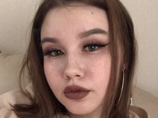 Deavelsweety1