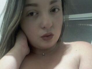 Debora_Hills