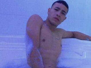 Danielboyhot