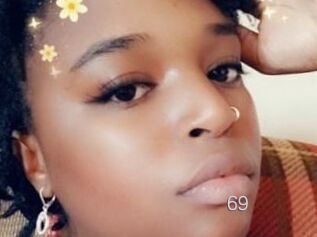 EbonyQueen69X