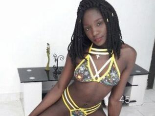 Ebonyytoyaa45