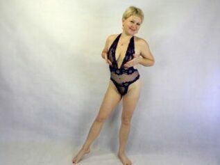 EllyRoxxx