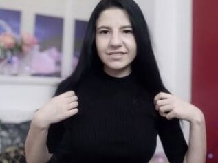 Emily_Blackk