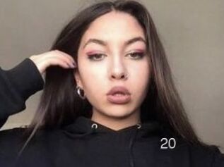 EmmaBlanc20