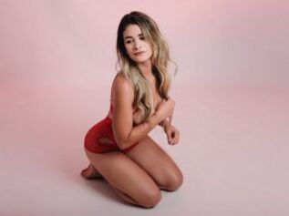 Emma_Harrison