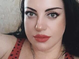 Estelle_Ronni