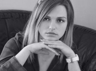 Ezia