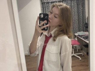 Ellieadamson