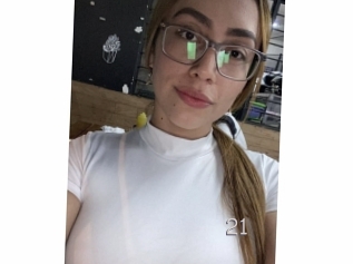Emilly21
