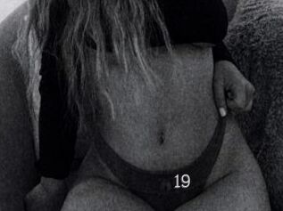 Emily19