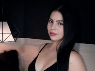 Emilycruz1