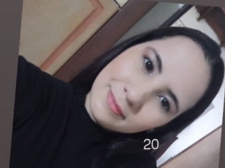 Emilyy20