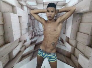 Erick_xxx_hot1
