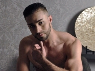 Eros_strong