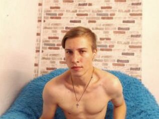 FELIX_WHITE