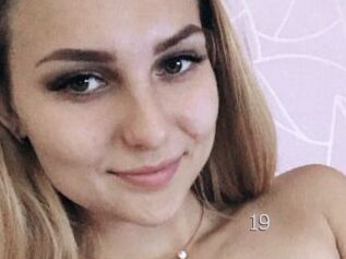 Gabriella19