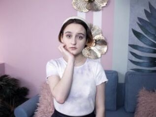 GoldieHayes