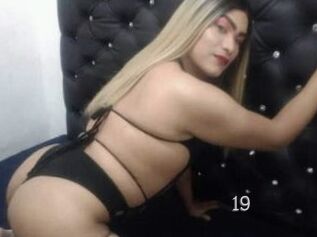 Gaby_sleer19