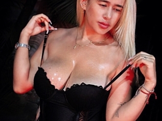 Giantboobs