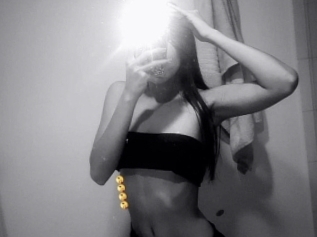 Girlhornycute