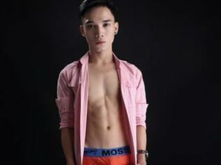 HUGEsexyWARRIOR