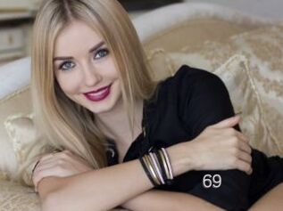 HornyDoll69