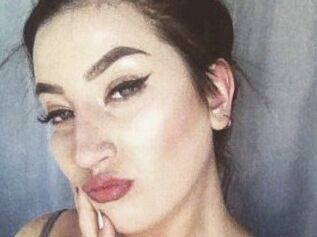 HornyLeila_