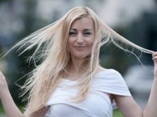 Hot_BlondeXXX