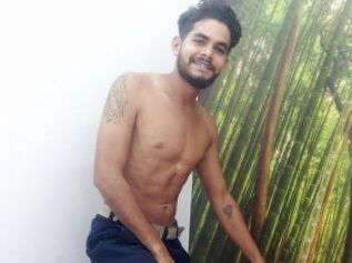 Hot_Daniel