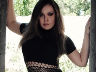 HotNinaHot