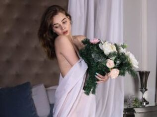 HotSarahMarlow