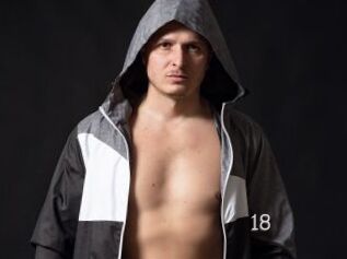 HunkyNick18
