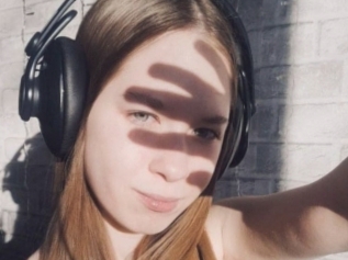 Holliscovil