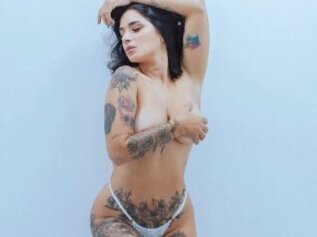 Honeyqueenn
