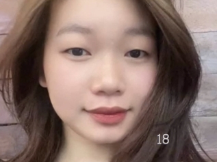 Hornyanna18