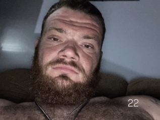 Hornyredneck22