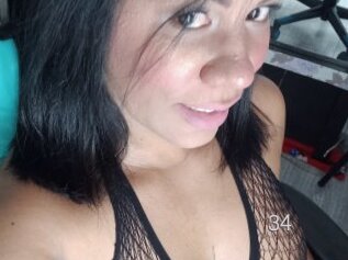 Hotbrunette34