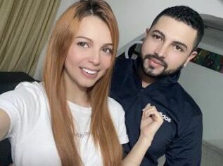 Hotcouple_jake_tina