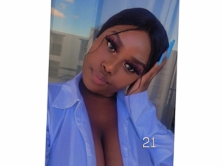 Hotcurvy21xx