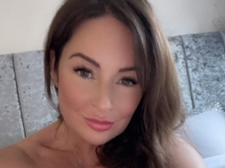 Hotmilflucyuk